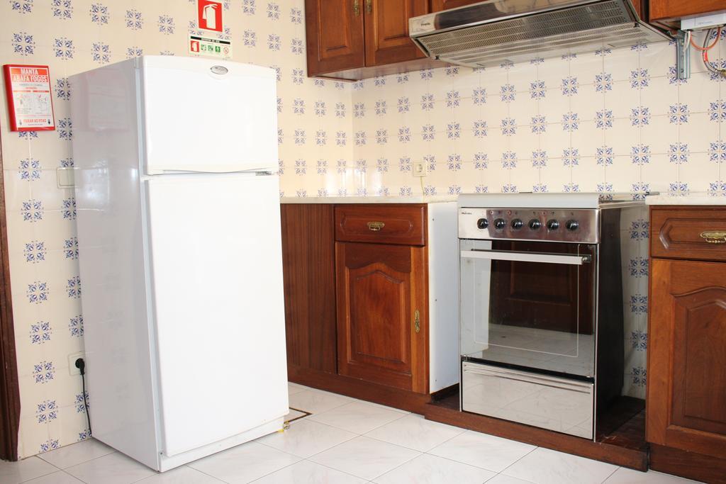Al Center Aveiro Alojamento Local Hotel Ngoại thất bức ảnh