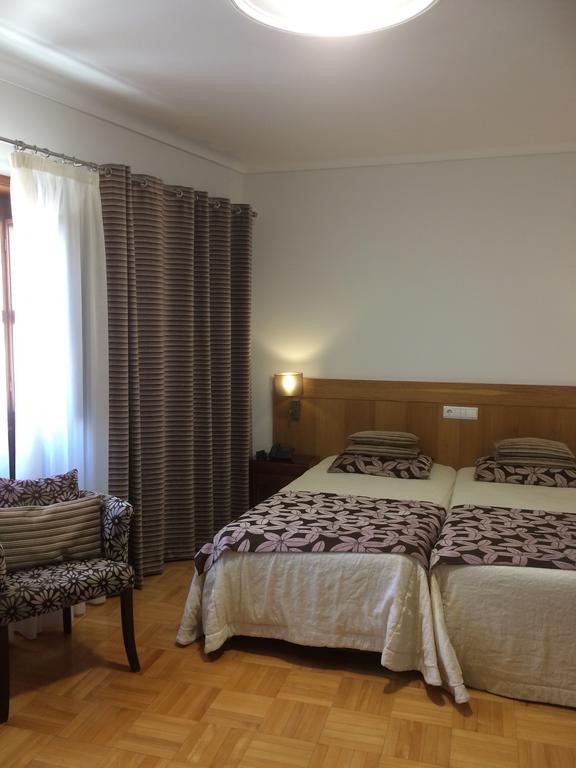 Al Center Aveiro Alojamento Local Hotel Ngoại thất bức ảnh