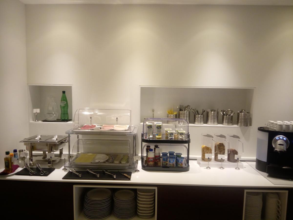 Al Center Aveiro Alojamento Local Hotel Ngoại thất bức ảnh